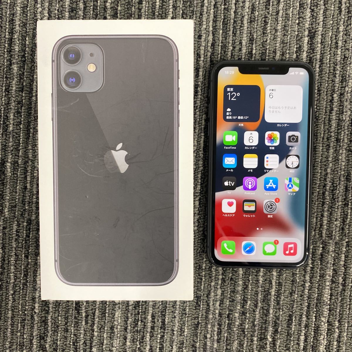 ☆あ【中古】SIMロック解除済み☆au☆iPhone11 64GB ☆MWLT2J/A☆利用