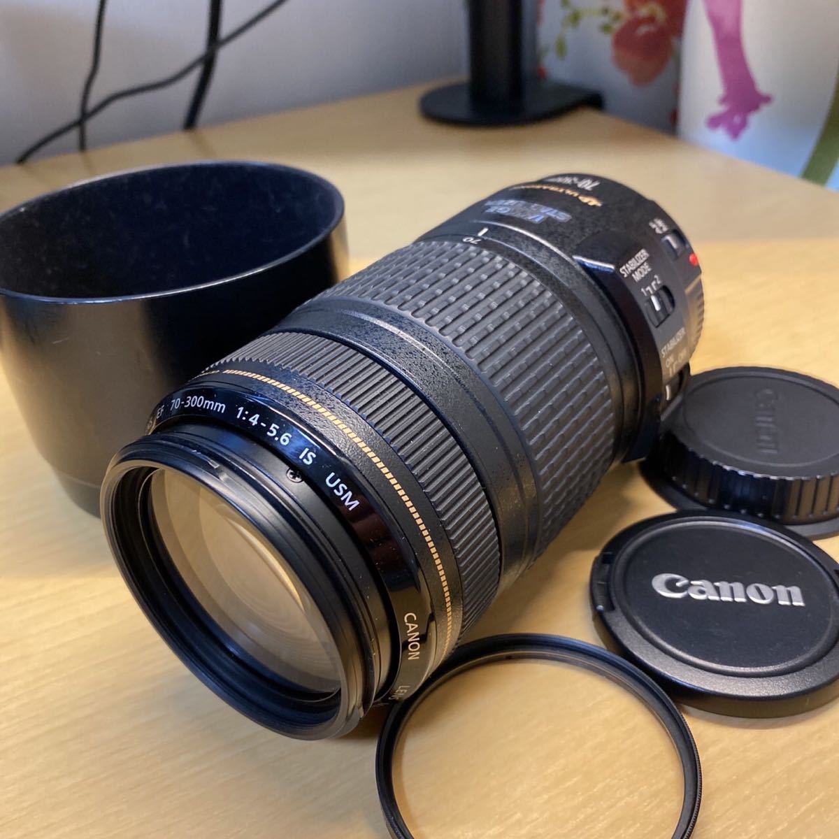 Canon EF 70-300mm F4-5.6 IS USM 外観かなキズあります