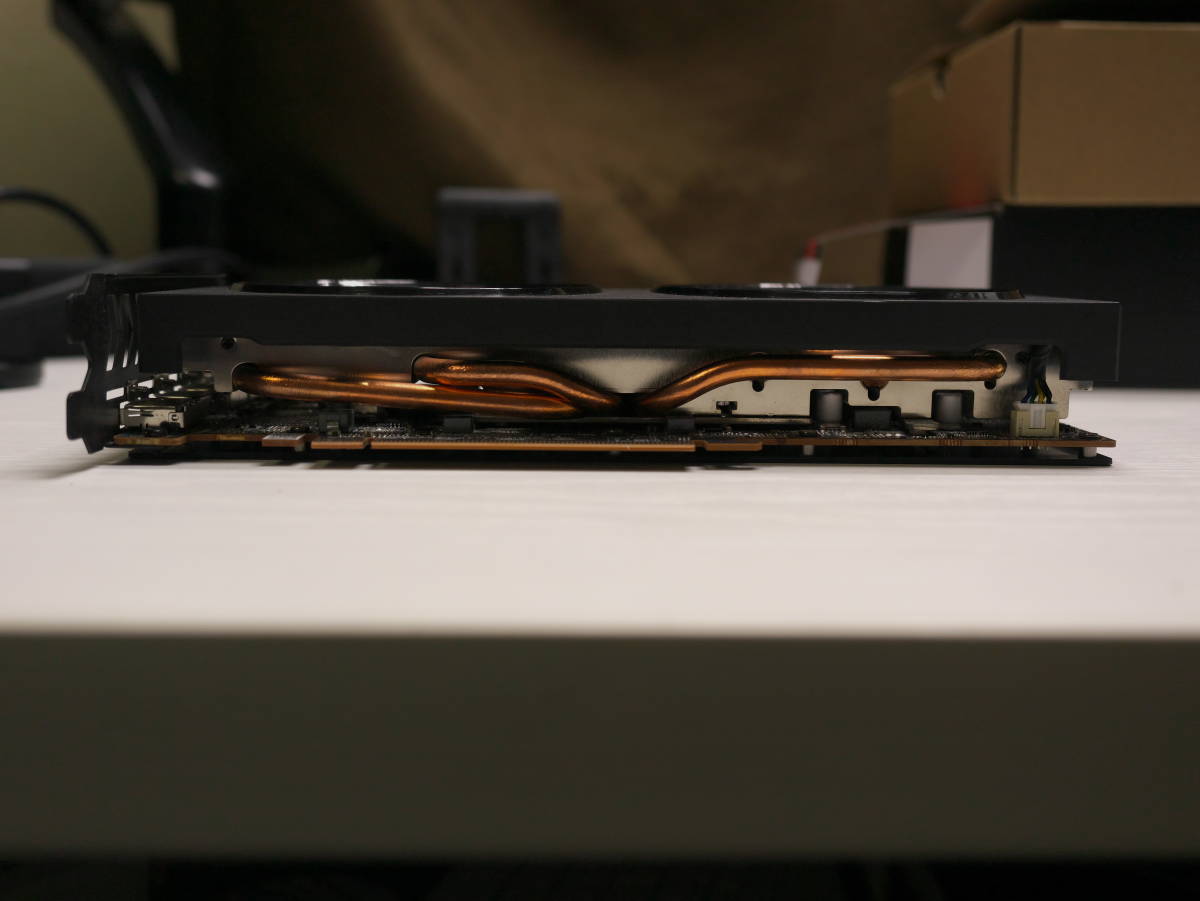 動作確認OK】玄人志向 AMD Radeon RX6700XT RD-RX6700XT-E12GB/DF