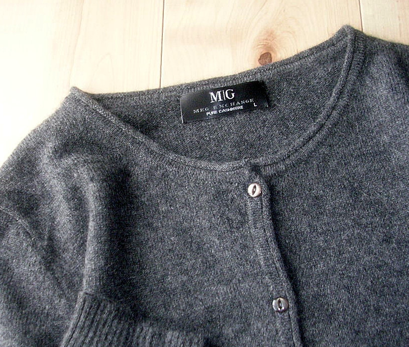 ☆MEG EXCHANGE☆上質カシミヤ100％クルーネックカーディガンGu大きい  