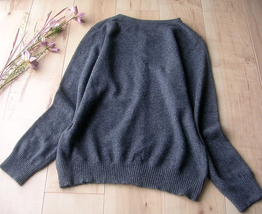 ☆MEG EXCHANGE☆上質カシミヤ100％クルーネックカーディガンGu大きい  