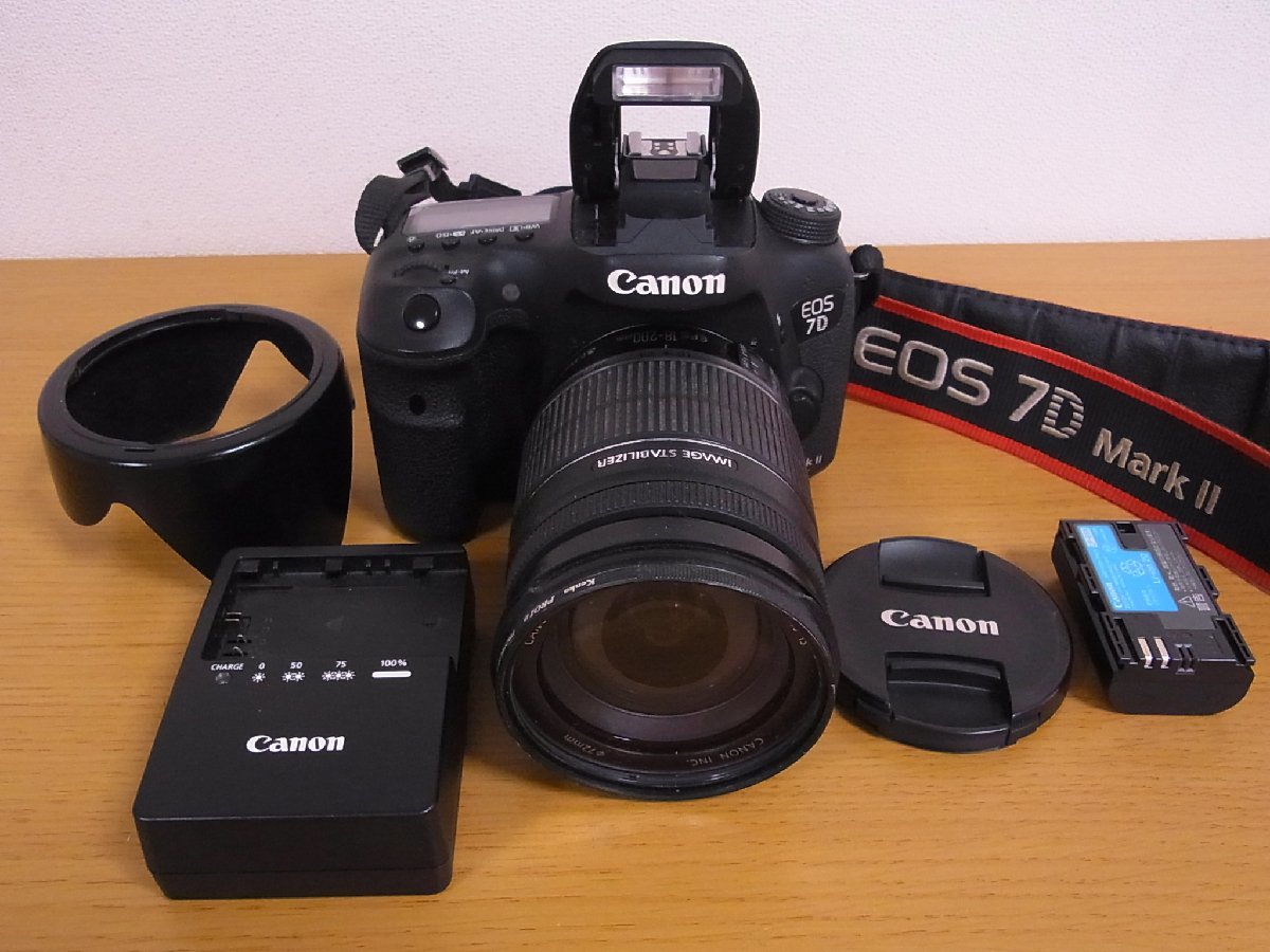 ☆キャノン EOS7DMarkⅡ レンズ EF-S 18-200mm 保証なし、現状渡し