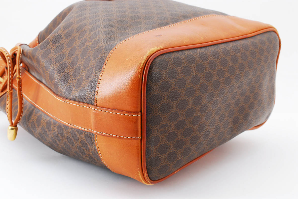 【1円スタート】CELINE　ヴィンテージ　セリーヌ　マカダム　PVC　レザー　巾着ショルダーバッグ　斜めかけバッグ　ブラゾン　22-5893 CELINE セリーヌ PVC ホワイト ボーダー クラッチバッグ