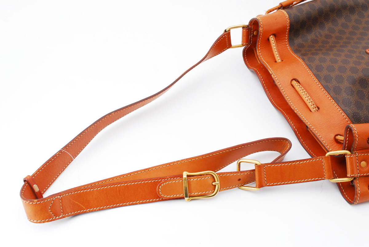 【1円スタート】CELINE　ヴィンテージ　セリーヌ　マカダム　PVC　レザー　巾着ショルダーバッグ　斜めかけバッグ　ブラゾン　22-5893 CELINE セリーヌ PVC ホワイト ボーダー クラッチバッグ