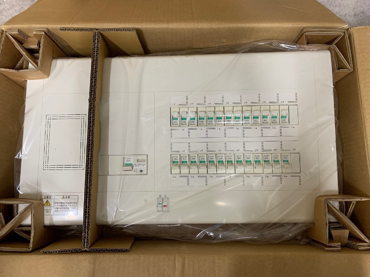 【新作入荷，100%新品】 National ナショナル 住宅分電盤 露出 半埋込両用形 スッキリパネル コンパクト21 BQW36222 26回路 スペース2付 定格60A(分電盤)｜売買されたオークション情報、yahooの商品情報をアーカイブ公開 - 分電盤、ブレーカー