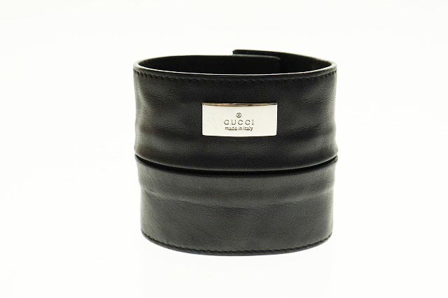 グッチ GUCCI レザー バングルブレスレット コインケース 039-1669