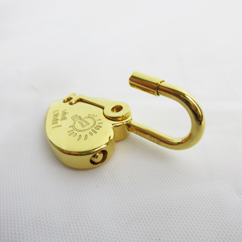 エルメス HERMES カデナ パドロック 鍵 キーホルダー チャーム ファンタジーハート La fantasie ヴィヴィリデ 2004 限定 ゴールド アクセサ カデナ HERMES エルメス ⭐️極美品⭐️エルメス no.107 HERMESの