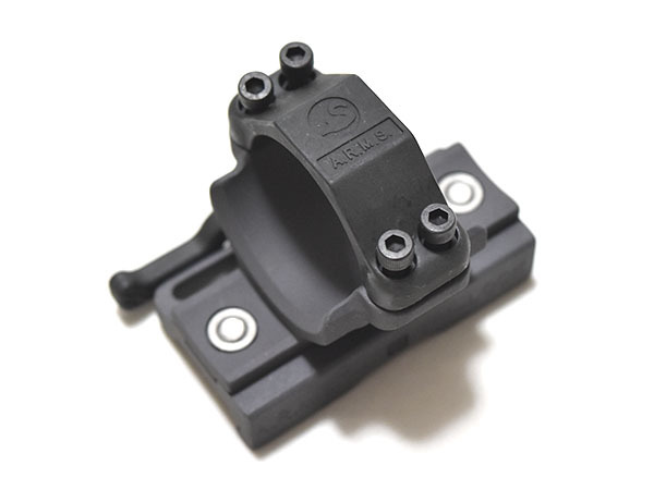  米軍実物 A.R.M.S.-17 Aimpoint COMP II M68 マウント レール20mm リング30mm E885(パーツ)｜売買されたオークション情報、yahooの商品情報をアーカイブ公開 - オークファン パーツ