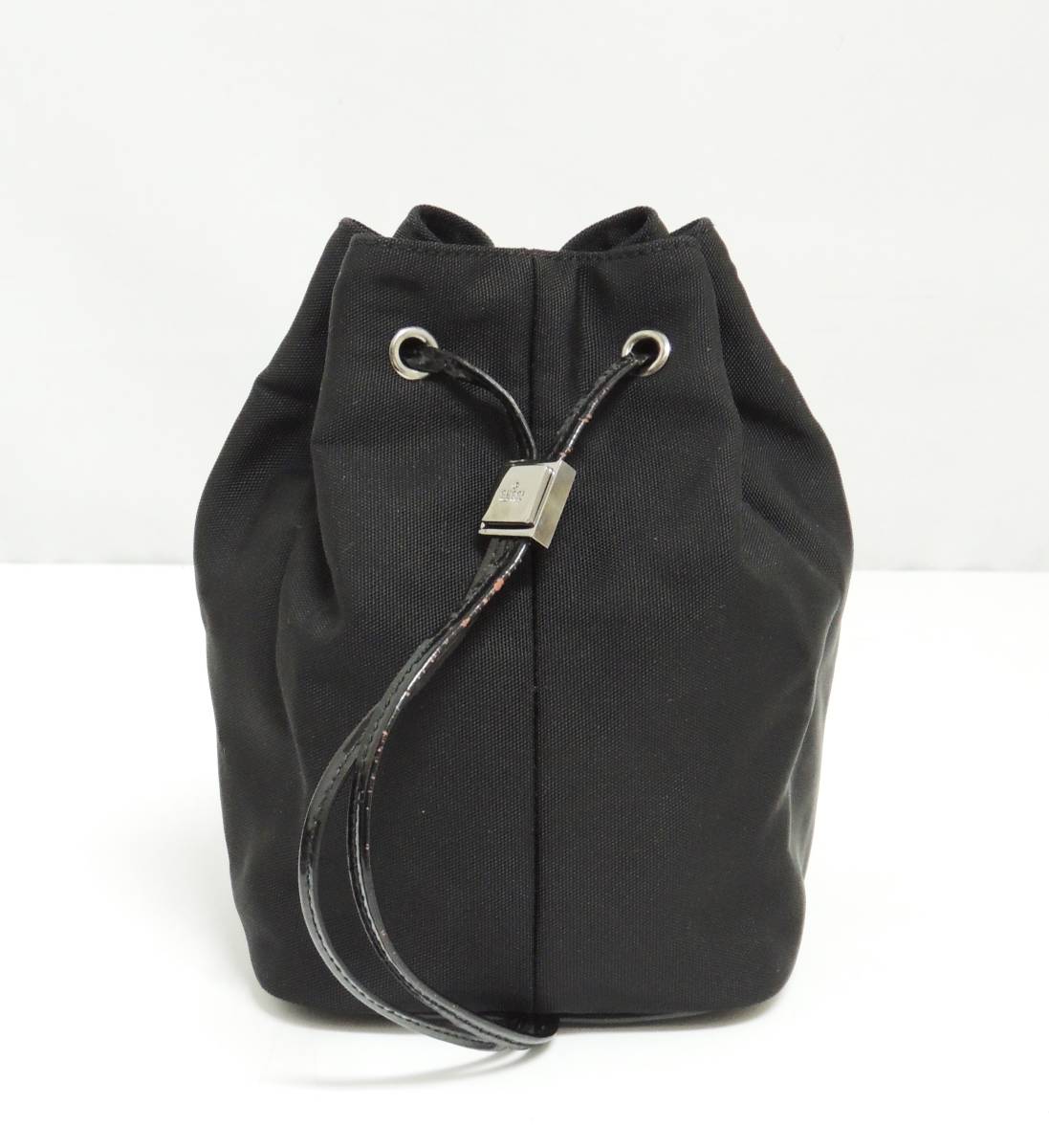 □ GUCCI グッチ 039-0973 ミニ リュック型 巾着型 ポーチ 小物入れ  