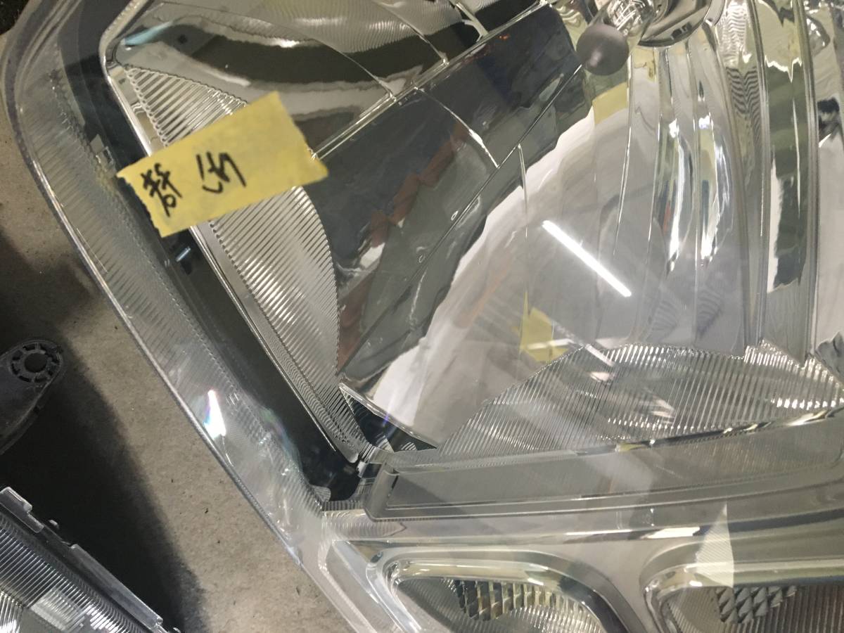 22132スズキ DA17V エブリィ ヘッドライト左右セットハロゲン ジャンク