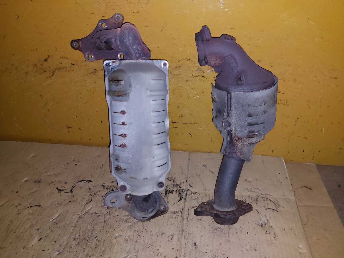 ホンダ ライフ 触媒 2個 JB4 ライフダンク+JC1 P07A 素材用