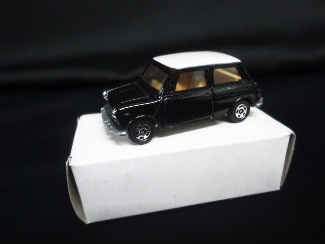 トミカ ミニ クーパー S マークIII キーホルダータイプ 商品の説明