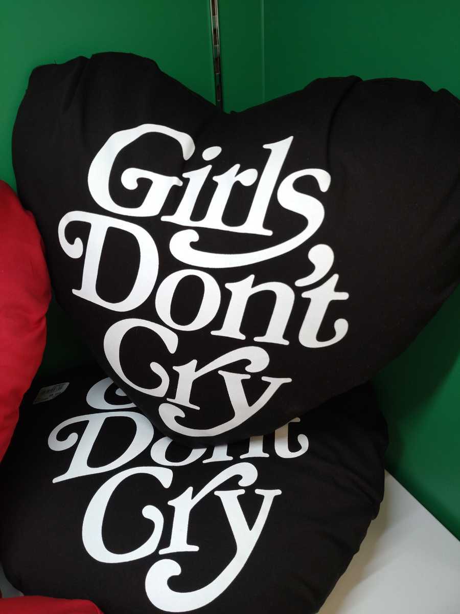 Girls Don’t Cry クッション ブラック VERDY 新宿伊勢丹VERDY'S GIFT SHOP Girls Don't Cry ガールズドントクライ
