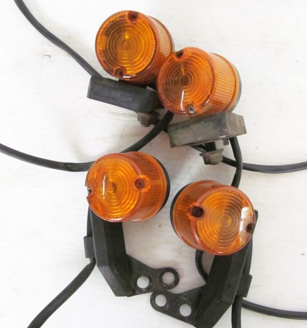 (fukuページ) 1円スタート KDX125SR DX125A ウインカー 左右 前後 セット O1 1051