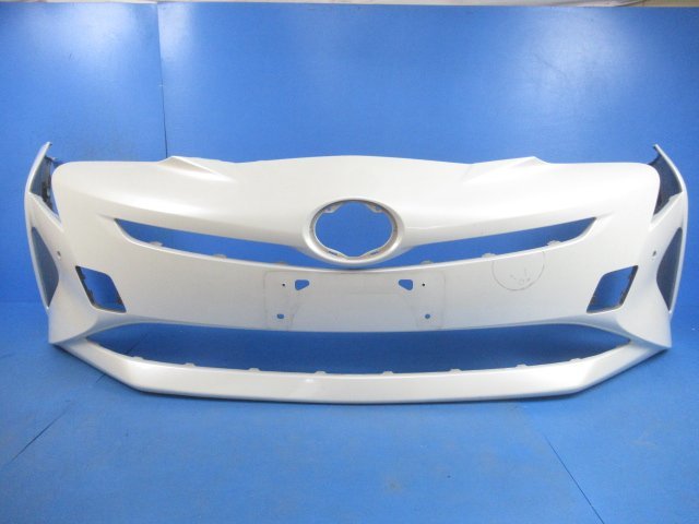 豊富な，HOT プリウス ZVW50 前期 純正 フロントバンパー 52119-47700 ホワイトパール M076155(フロント)｜売買されたオークション情報、yahooの商品情報をアーカイブ公開 - オークファン トヨタ用