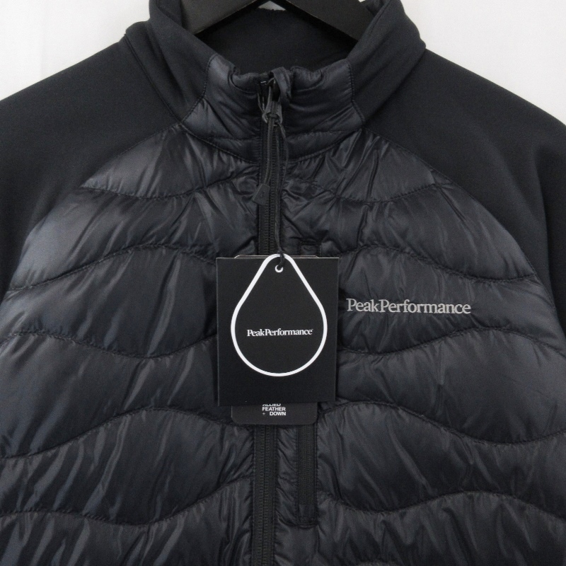未使用 PeakPerformance ピークパフォーマンス ヘリウムハイブリッドジャケット ダウンジャケット Hybrid Jacket ブラック 黒 L 71005524 ピークパフォーマンス ピーク 未使用 HIKE 裏起毛ミッドレイヤー新品未使用 PeakPerformance(ピークパフォーマンス)ライトソフトシェル