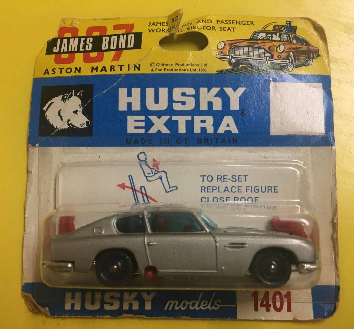 【激安大特価，爆買い】 超レア 007 ハスキー JAMES BOND アスティンマーチンASTON MARTIN HUSKY EXTRA 1401 GT.BRITAIN英国製 ボタンを押すと人が出る(乗用車)｜売買されたオークション情報、yahooの商品情報をアーカイブ公開 - オ 乗用車