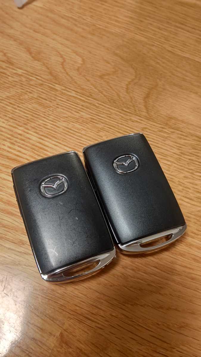マツダ純正　2ボタン　スマートキー　2個(007-AH0042.007-AG0047)セット！
