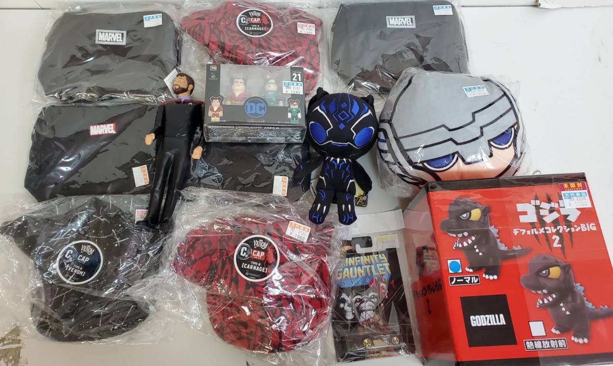 Qposketスパイダーマン アイアンマン ヴェノム デッドプール まとめ売り