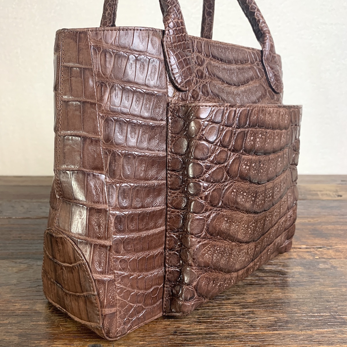 28 美品 本物 クロコダイル SALUE DOLE バッグ ブラウン マット 