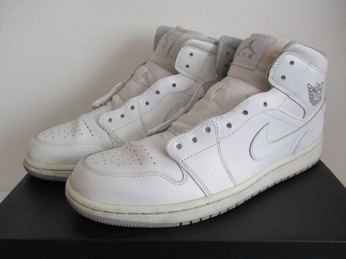  NIKE AIR JORDAN 1 MID ナイキエアジョーダン 1 ミッド 554724-112 白 28.0cm(28.0cm)｜売買されたオークション情報、yahooの商品情報をアーカイブ公開 - オークファン 28.0cm
