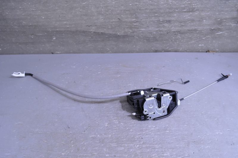 【100%新品，お買い得】 BMW 320i E90 右ハンドル 後期 VA20 純正 破損無 取付OK 右前 右 フロント ドアロック アクチュエーター K065124(BMW用)｜売買されたオークション情報、yahooの商品情報をアーカイブ公開 - オークファ BMW用