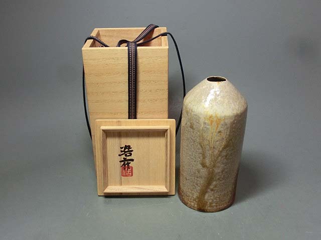 ☆有田焼 ⁄ 十二代酒井田柿右衛門 作 ⁄ 坂本龍馬 ⁄ 白磁 ⁄ 胸像 ⁄ 柿