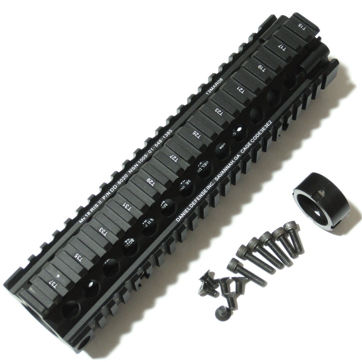 DANIEL DEFENSE/ダニエル ディフェンス　Mk18 RIS 2　9.5インチ　M16/M4用　