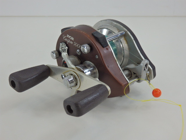 アブガルシア Ambassadeur 5000C ベイトリール 中古 Y6887408 ABU