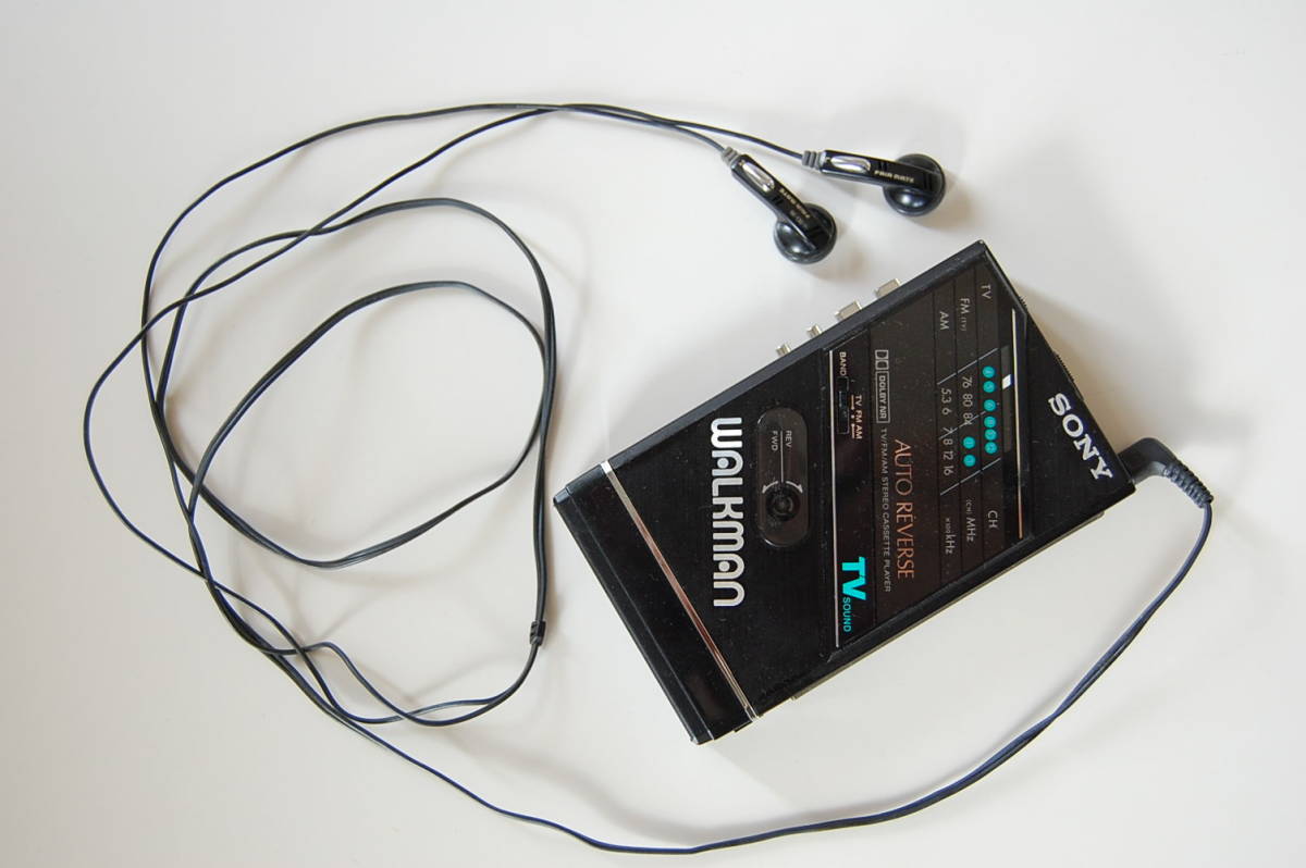 ◇ソニー・ウォークマン SONY WALKMAN◇ WM-F101 ◇ TV AM FM ステレオ