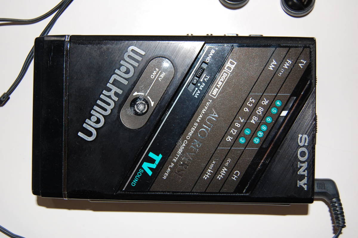 ◇ソニー・ウォークマン SONY WALKMAN◇ WM-F101 ◇ TV AM FM ステレオ