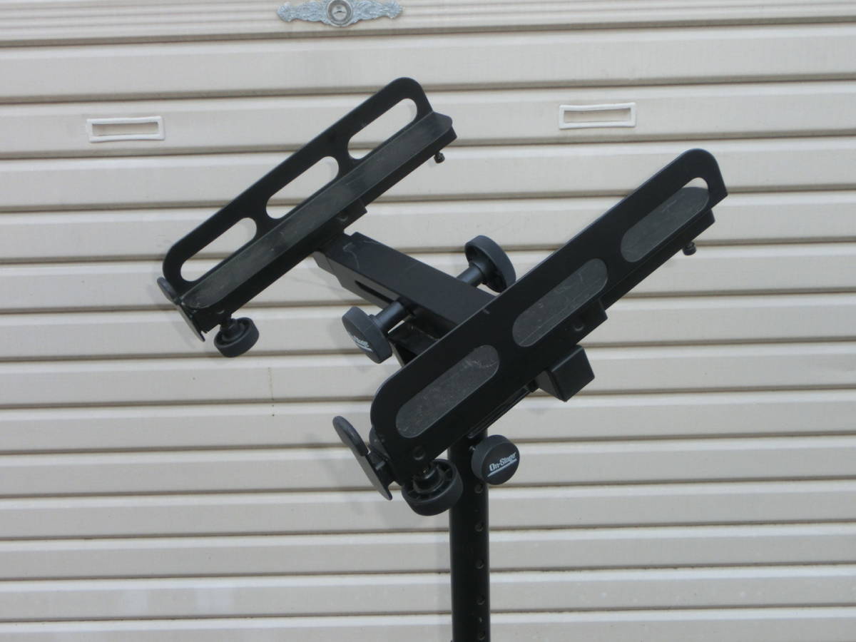 On-Stage MIX-400 Mobile Stand MIX400 V2 Equipment OnStageStands