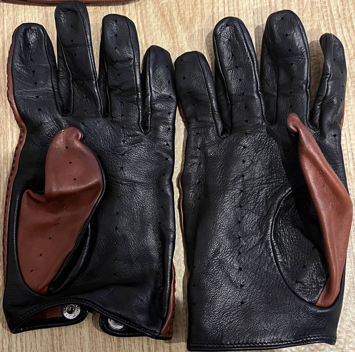 nn0909 078 中古 Ferrari フェラーリ 革手袋 含む グローブ 3点セット ドライビンググローブ 革製 レザー メンズ XL おまとめセット