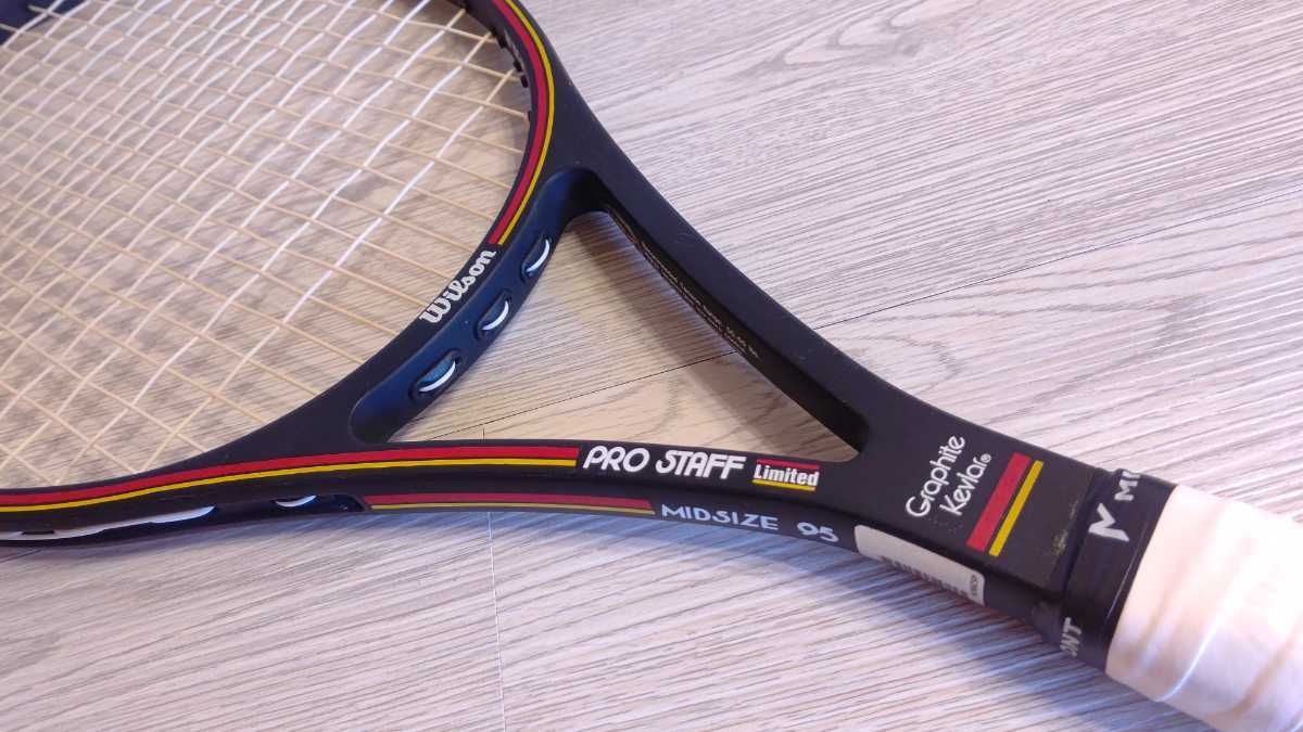 決算大特価 Wilson プロスタッフ95 リミテッド MIDSIZE PRO STAFF