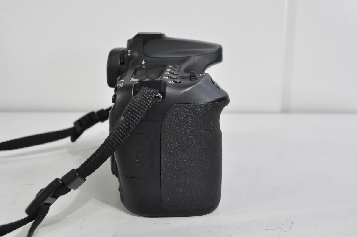 70D EOS ボディ Canon キヤノン | デジタル一眼レフカメラ 公式通販