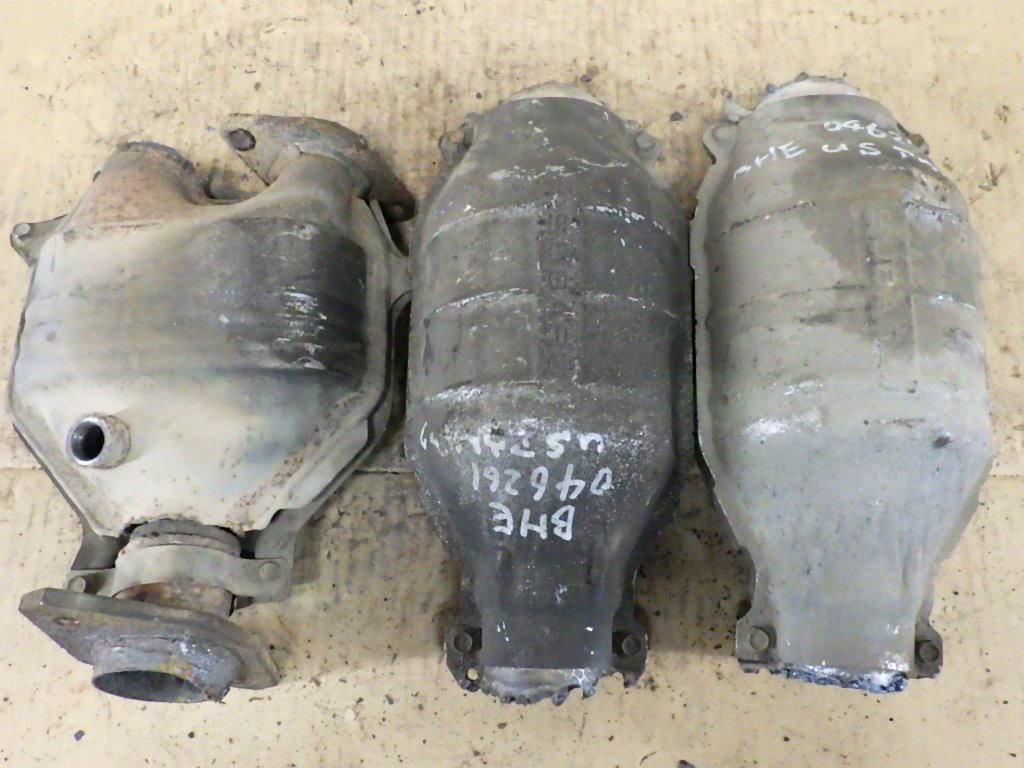 05-452 エブリィ DA64V 触媒 キャタライザー K6A ターボ