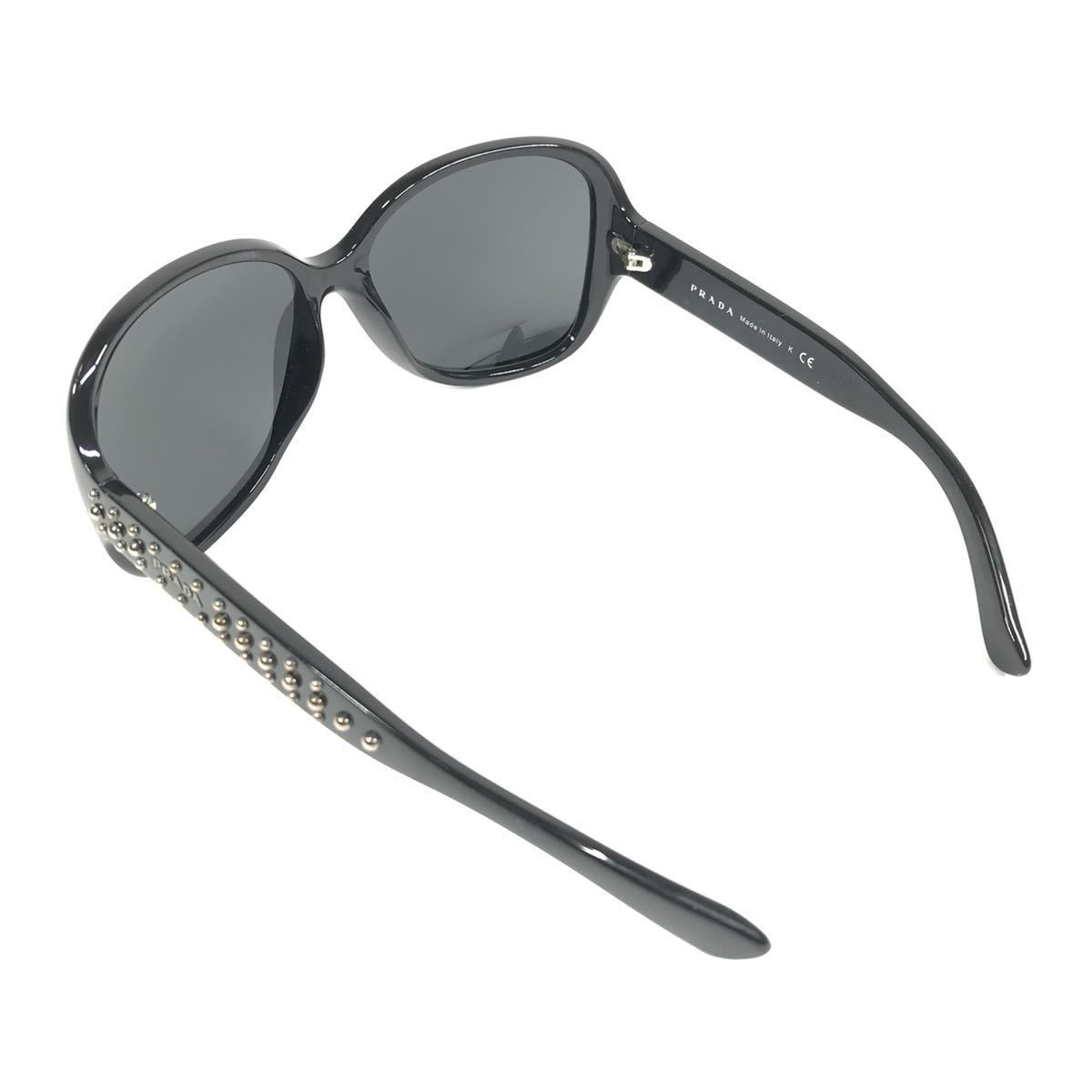 プラダ】本物 PRADA サングラス ロゴ金具 SPR04M グレー色系×黒色系 