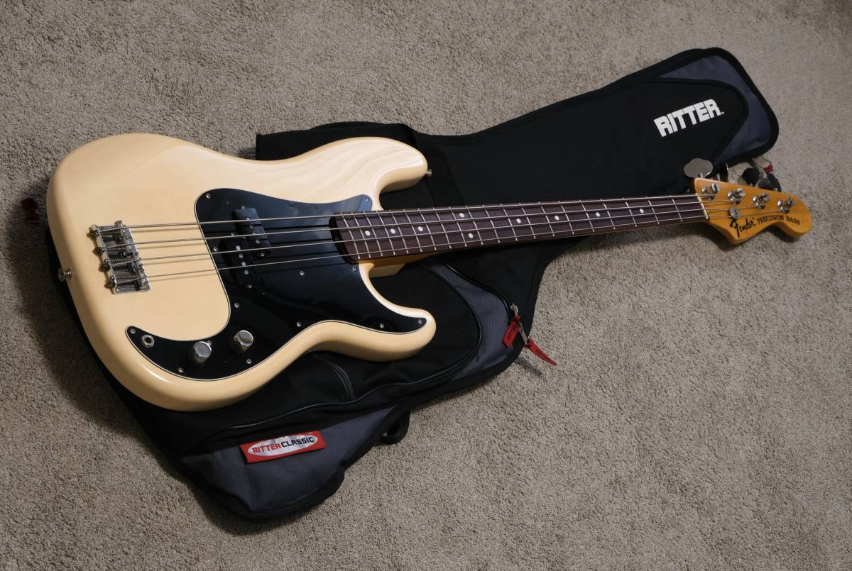 Fender Japan プレシジョンベース - PB70 PB70-70US NAT PB70-US⁄ASHの