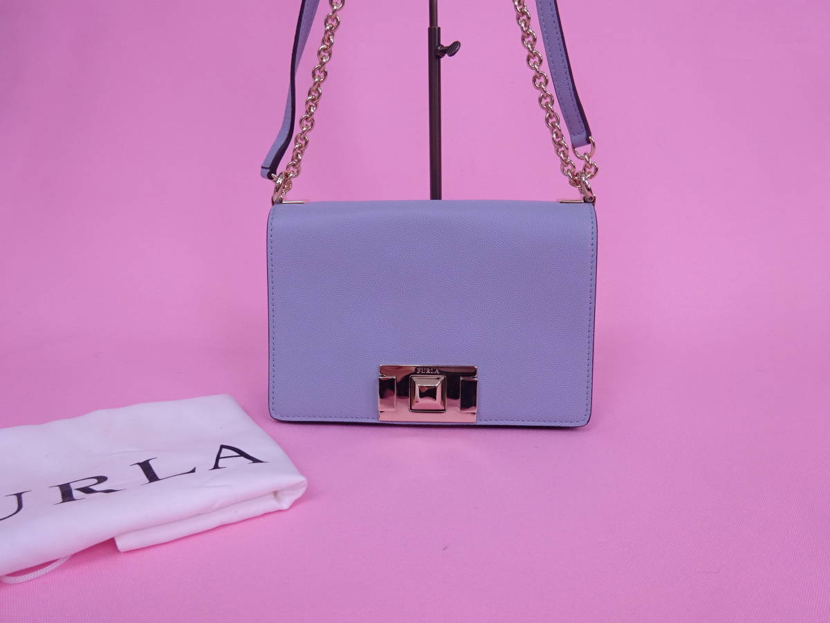 FURLAフルラ チェーンショルダーバッグ ラベンダー系ライトブルー 