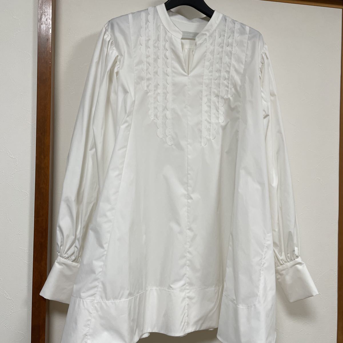 セルフォード　ブラース　ホワイト