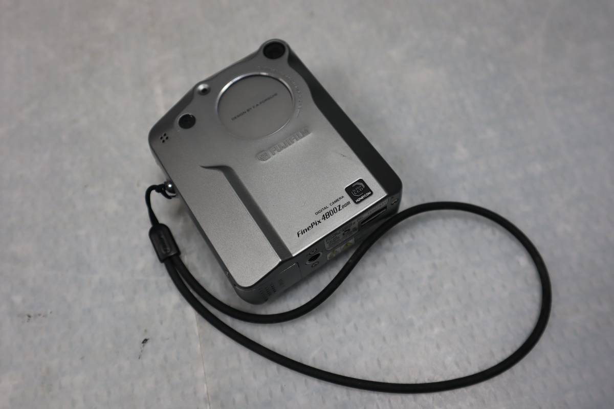 N2127 n FUJIFILM 富士フイルム デジタルカメラ FinePix 4800Z | 富士