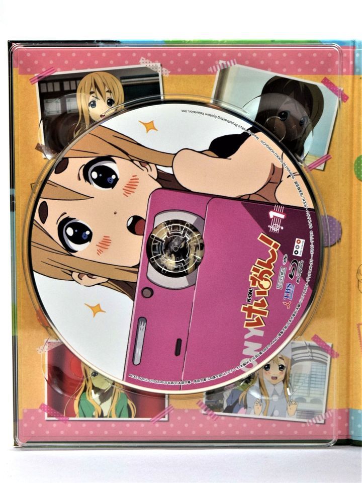 公式サイト 【送料無料】 5_YK CFE) けいおん! Blu-ray BOX (初回限定生産)