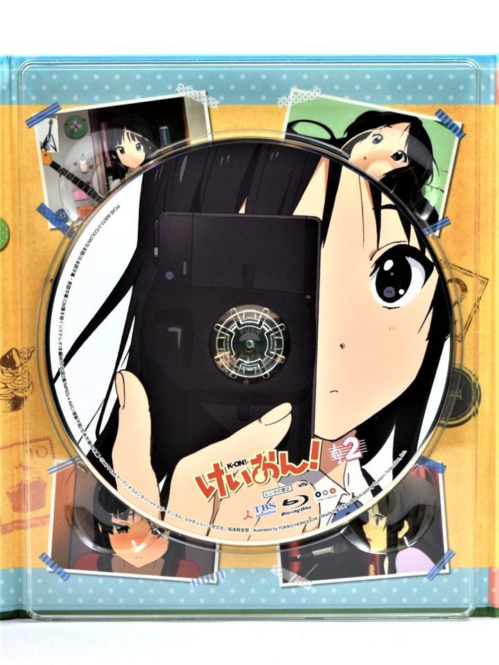 公式サイト 【送料無料】 5_YK CFE) けいおん! Blu-ray BOX (初回限定生産)