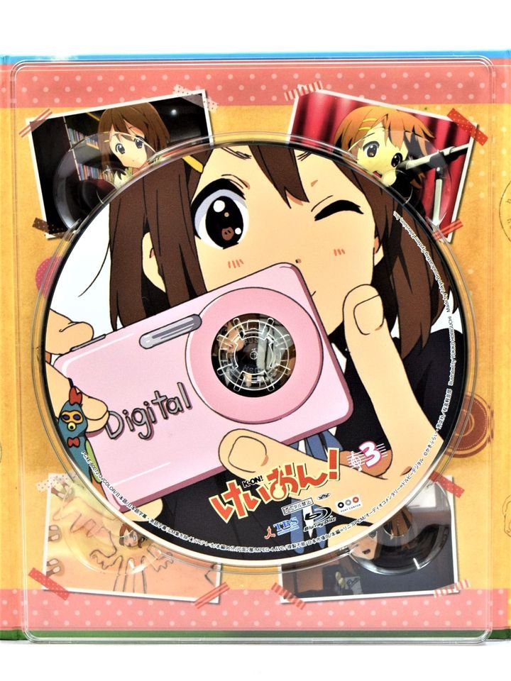 公式サイト 【送料無料】 5_YK CFE) けいおん! Blu-ray BOX (初回限定生産)