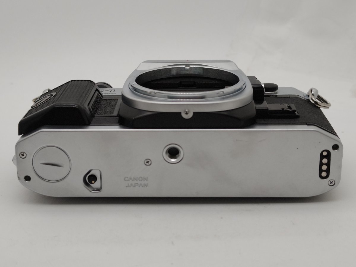 【中古】Canon AE-1 PROGRAM シルバー キャノン シャッター 露出動作 AE-1 Canon シルバー シルバーボディ 日本製 AE