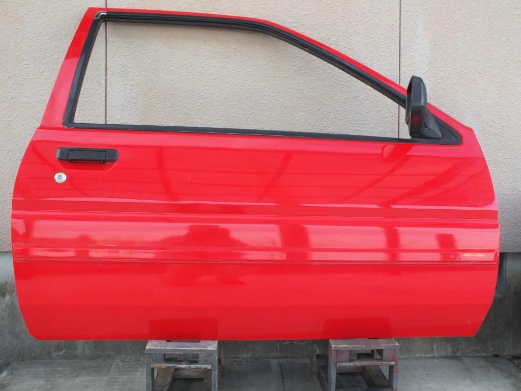 AE86　レビン・トレノ　運転席側ドア　引取限定 AE86 レビン 運転席側 ステー リアシート レビン&frasl;トレノ・中古品〇