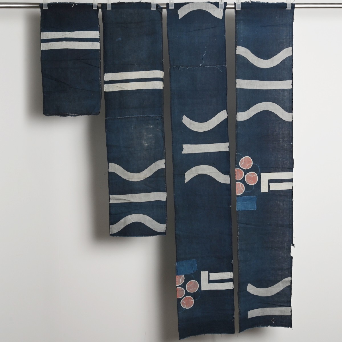 時代 藍染 古布 筒描き まとめ 桐 橘 菱 松 家紋 唐草 伝統工芸 木綿 