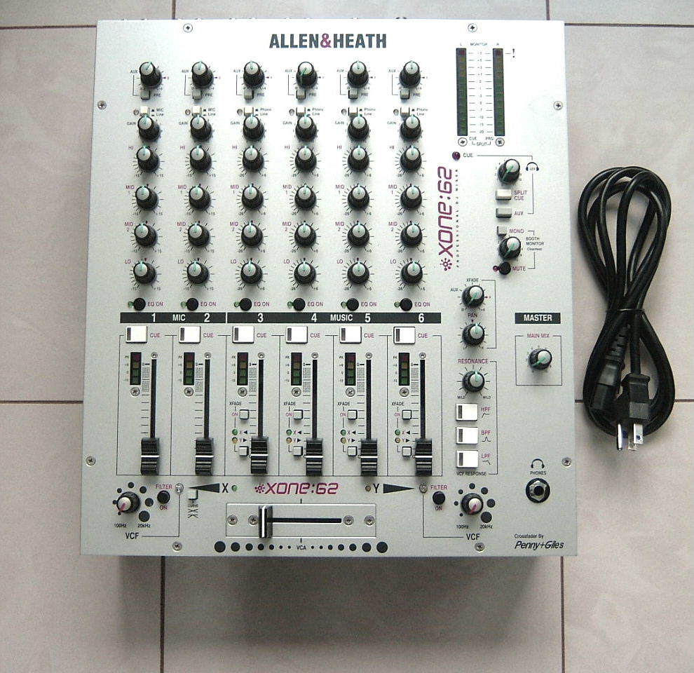完動 保証 極上 新品に近い ベストクラブミキサー受賞 ALLEN&HEATH