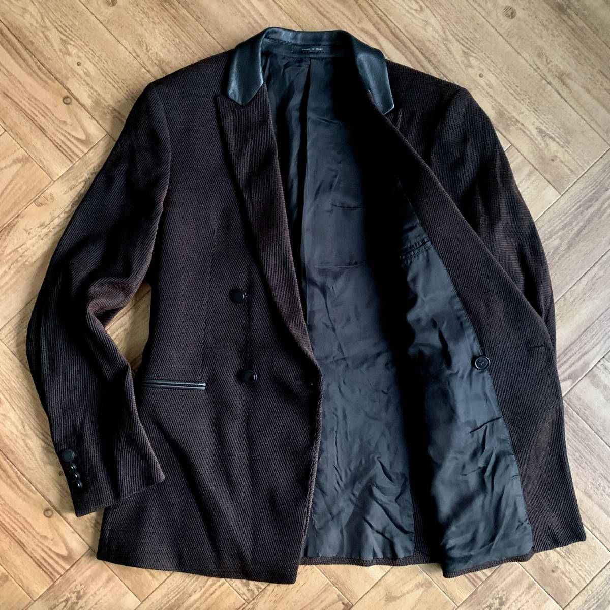 armani-200_02a1