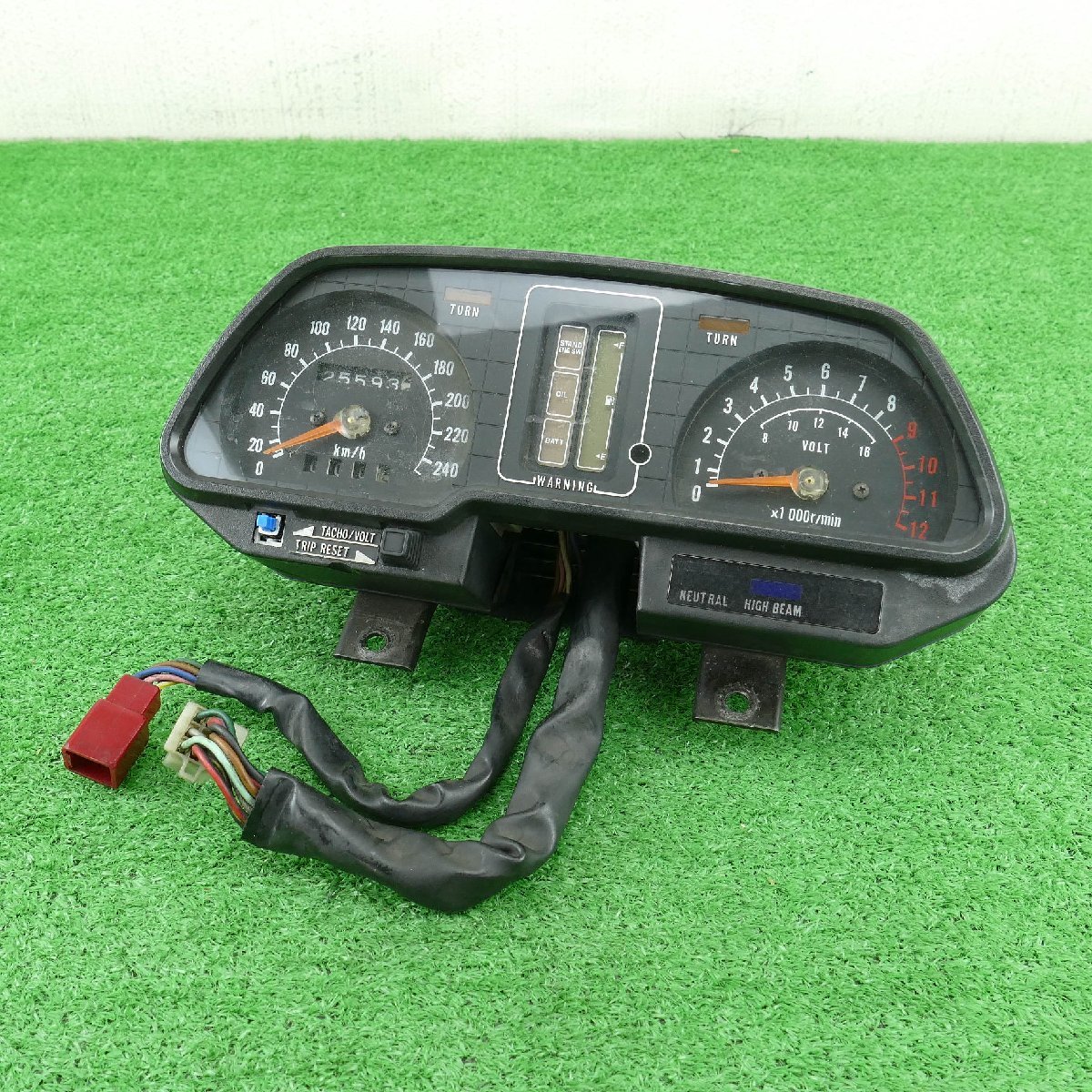 Z400GP Z550GP Z750GP Z1100GP メーター　O.H済み Z1100GP Z750GP Z550GP Z400GP 純正 メーター 240km/h スピード タコ